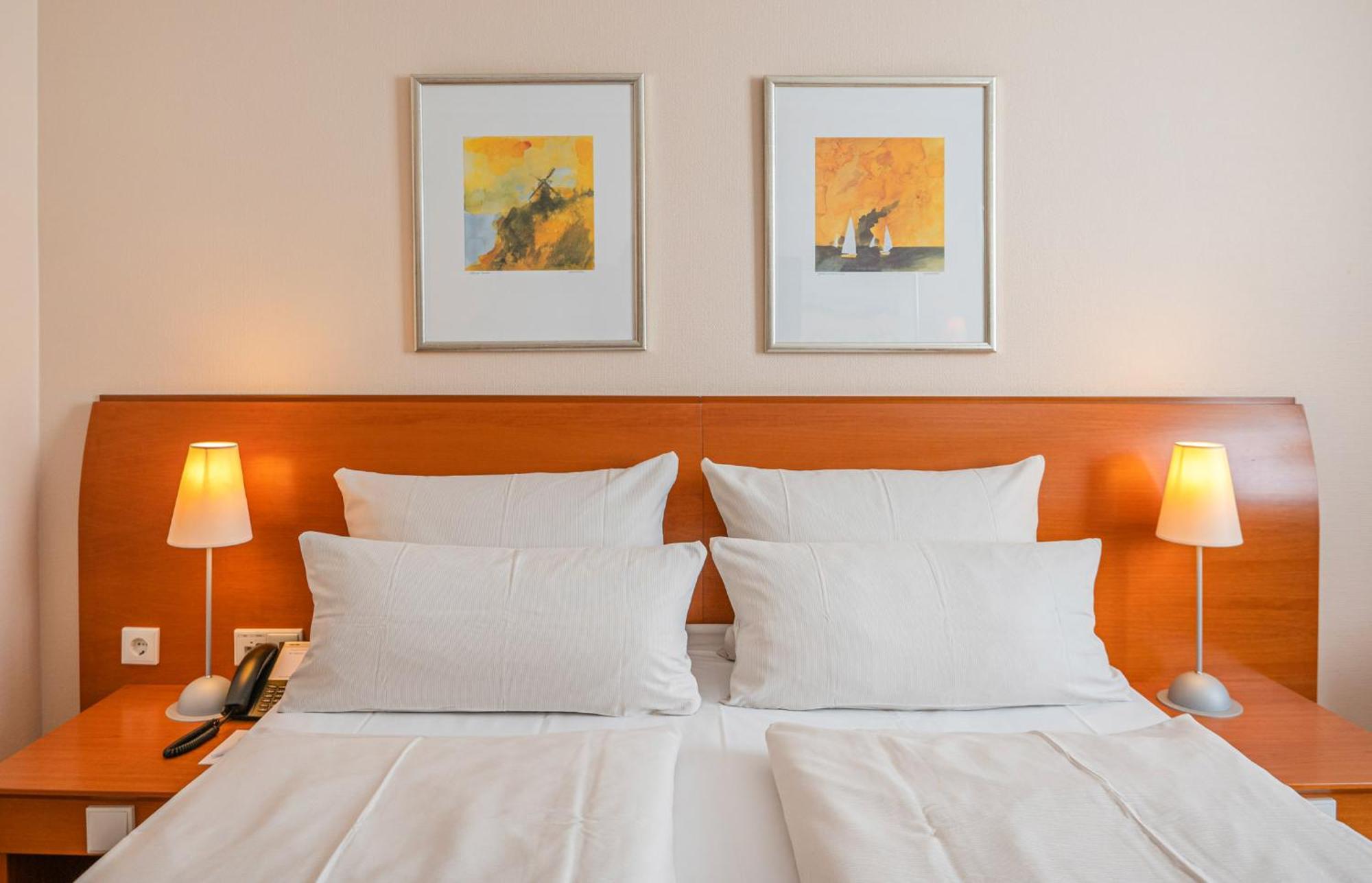 Philero 4* Kolonia