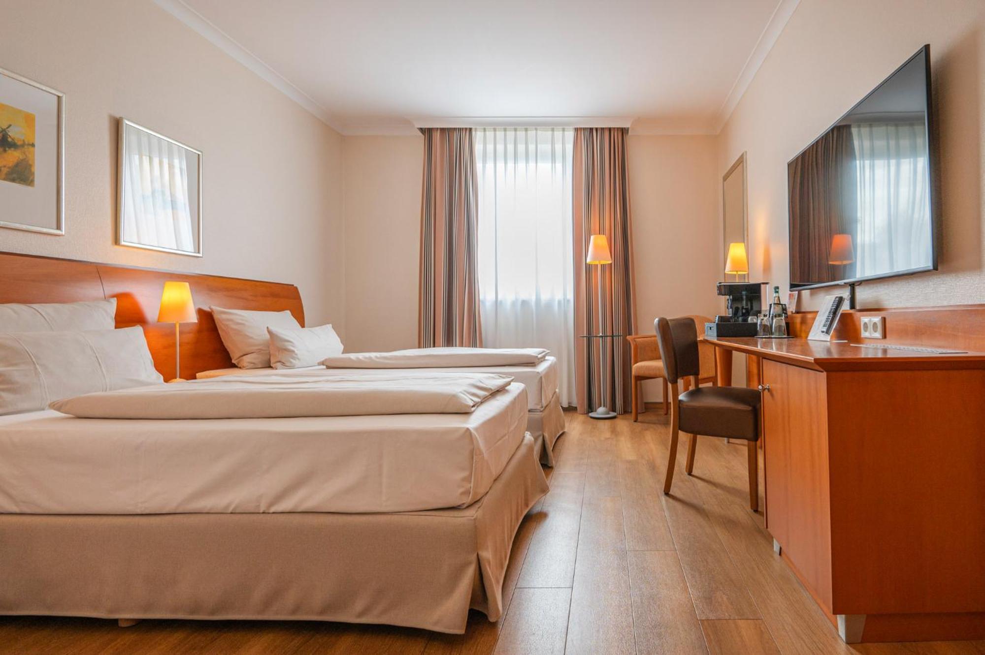 Philero Hotel Kolonia